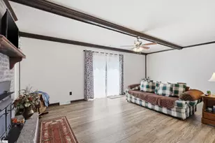 100 Elm Ct, Easley, SC 29642 - Photo 5