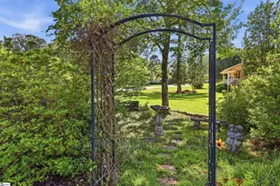 100 Elm Ct, Easley, SC 29642 - Photo 23
