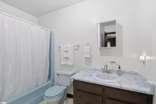 100 Elm Ct, Easley, SC 29642 - Photo 17