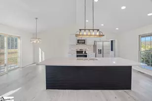 4760 Cockrell Rd, Greer, SC 29651 - Photo 7