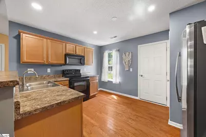 120 Crescent Creek Court, Greenville, SC 29605 - Photo 7