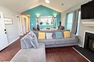 14 Bailess Ct, Greer, SC 29650 - Photo 3