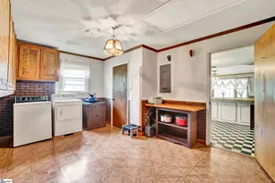9 Langley St, Pelzer, SC 29669 - Photo 13