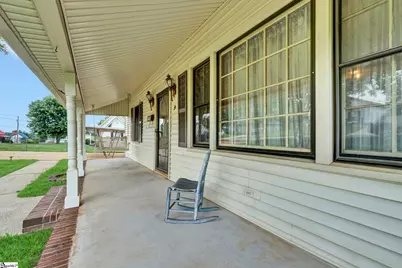9 Langley Street, Pelzer, SC 29669 - Photo 5