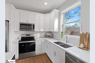 711 Rockcliffe Street, Greenville, SC 29617 - Photo 7