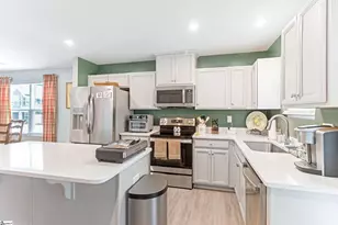 406 Aldworth Ln, Fountain Inn, SC 29644 - Photo 11