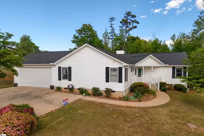 200 Leila Street, Seneca, SC 29678 - Photo 1