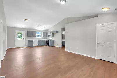 221 Riverbreeze Road, Greenville, SC 29611 - Photo 3