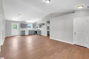 221 Riverbreeze Rd, Greenville, SC 29611 - Photo 3
