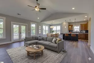 102 Powell Ct, Easley, SC 29640 - Photo 7
