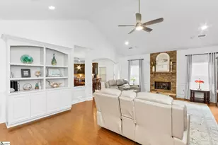 1 Knob Creek Ct, Easley, SC 29642 - Photo 9