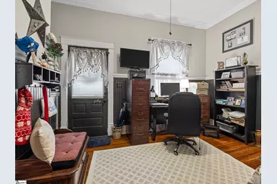 401 E Rutledge Avenue, Gaffney, SC 29340 - Photo 29