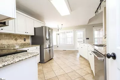 104 Sandtrap Court, Greenville, SC 29609 - Photo 7