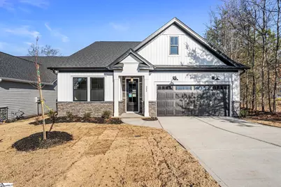 200 Highland Street, Taylors, SC 29687 - Photo 1
