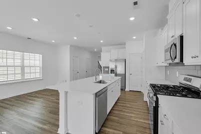 200 Bean Springs Court, Taylors, SC 29687 - Photo 5