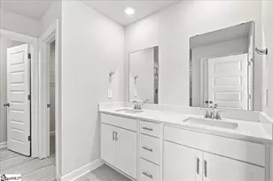 423 Upland Water Ct, Spartanburg, SC 29301 - Photo 17