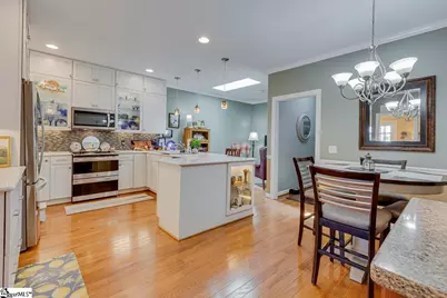 203 Greenview Circle, Greenville, SC 29609 - Photo 11
