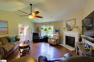 109 Country Glen Ct, Greer, SC 29651 - Photo 7