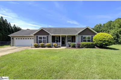 109 Countryglen Court, Greer, SC 29651 - Photo 1
