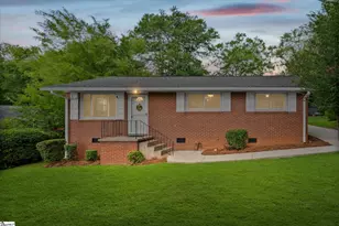 17 Eisenhower Dr, Greenville, SC 29607 - Photo 1