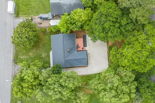 17 Eisenhower Dr, Greenville, SC 29607 - Photo 3