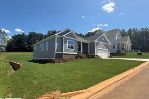 103 Halowell Ln, Travelers Rest, SC 29690 - Photo 3