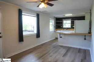2 Sunnydale Dr, Greenville, SC 29609 - Photo 7