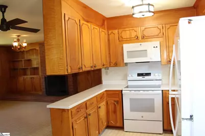 3841 N Hwy 101 Highway, Greer, SC 29651 - Photo 7