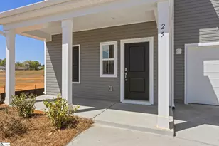 25 Wilson School St, Simpsonville, SC 29681 - Photo 3