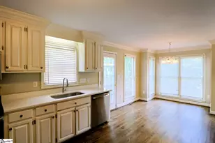 109 Deer Spring Ln, Simpsonville, SC 29680 - Photo 5