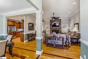 821 E Golden View Ln, Boiling Springs, SC 29316 - Photo 5