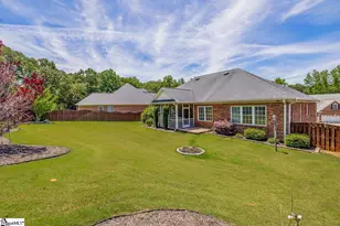 821 E Golden View Ln, Boiling Springs, SC 29316 - Photo 39