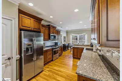 821 E Golden View Lane, Boiling Springs, SC 29316 - Photo 19