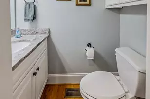 821 E Golden View Ln, Boiling Springs, SC 29316 - Photo 33