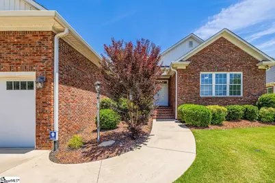 821 E Golden View Lane, Boiling Springs, SC 29316 - Photo 3