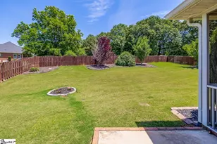 821 E Golden View Ln, Boiling Springs, SC 29316 - Photo 37