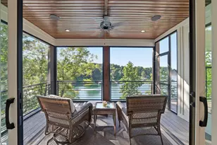 305 Harbor Dr, Seneca, SC 29678 - Photo 21