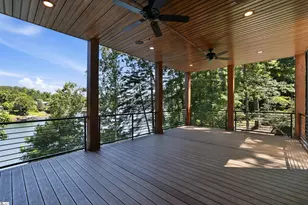 305 Harbor Dr, Seneca, SC 29678 - Photo 41