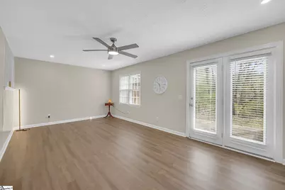 51 Summercreek Drive, Spartanburg, SC 29307 - Photo 13