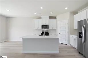 725 Parry Ct, Woodruff, SC 29388 - Photo 9