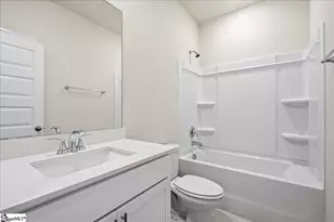 725 Parry Ct, Woodruff, SC 29388 - Photo 13