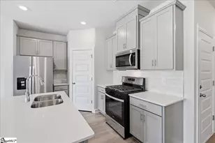 435 Blissful Ct, Taylors, SC 29687 - Photo 11