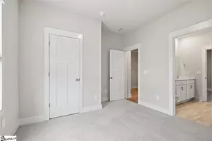 419 Ragland Ave, Greer, SC 29651 - Photo 9
