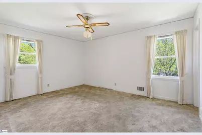 814 Mountain Vew Court, Greer, SC 29651 - Photo 13