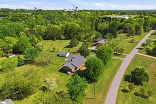 814 Mountain Vew Ct, Greer, SC 29651 - Photo 41