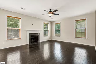 202 Hanster Dr, Easley, SC 29642 - Photo 9