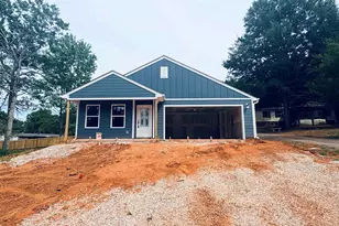 3224 N Hwy 101, Greer, SC 29651 - Photo 1