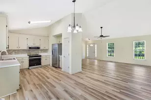 1950 Shackleburg Rd, Anderson, SC 29621 - Photo 11