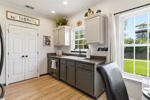 226 Glen Crest Dr, Moore, SC 29369 - Photo 13