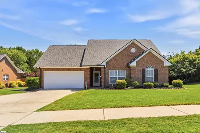 226 Glen Crest Drive, Moore, SC 29369 - Photo 1